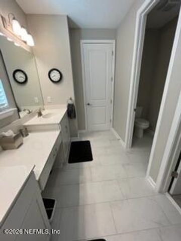 405 RUM RUNNER Way, St. Johns, FL 32259