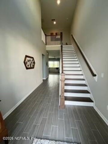 405 RUM RUNNER Way, St. Johns, FL 32259