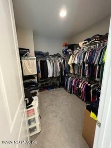 405 RUM RUNNER Way, St. Johns, FL 32259