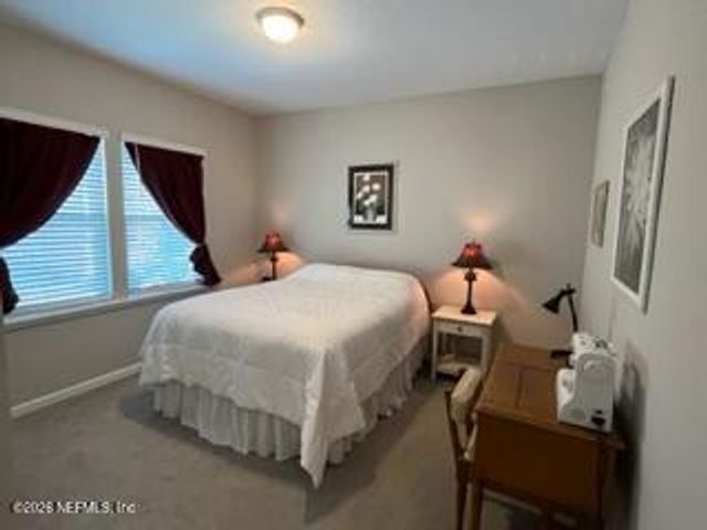 405 RUM RUNNER Way, St. Johns, FL 32259