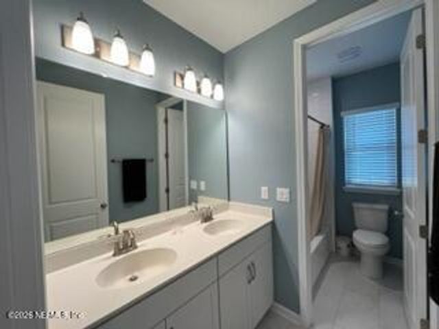 405 RUM RUNNER Way, St. Johns, FL 32259