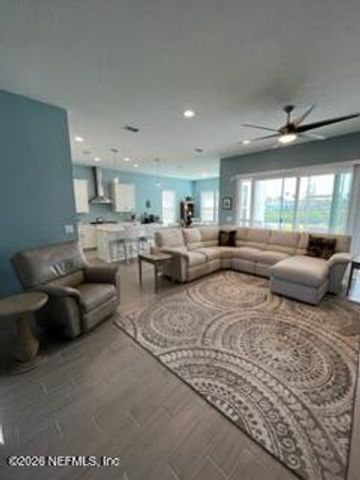 405 RUM RUNNER Way, St. Johns, FL 32259