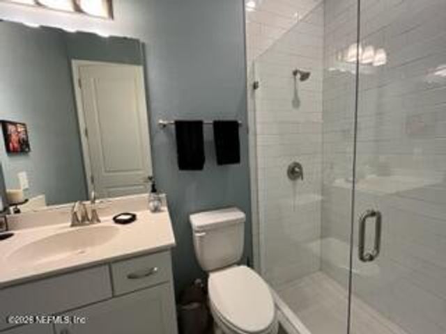 405 RUM RUNNER Way, St. Johns, FL 32259