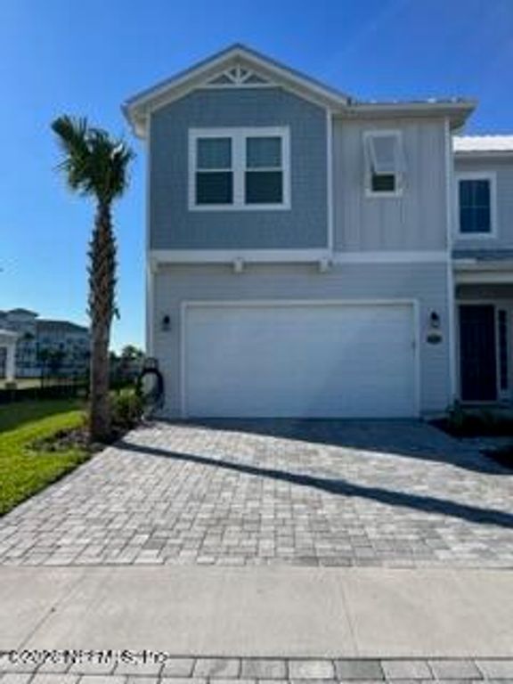 405 RUM RUNNER Way, St. Johns, FL 32259