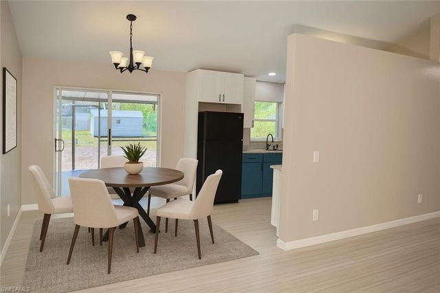 241 8th ST SE, Naples, FL 34117