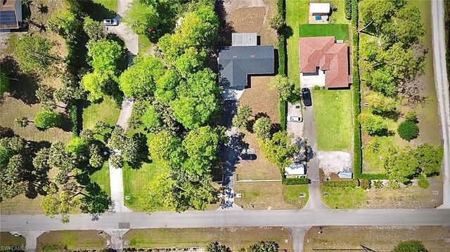 241 8th ST SE, Naples, FL 34117