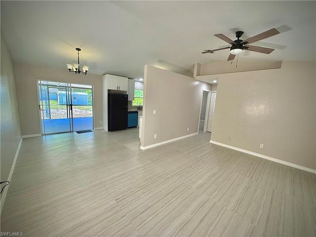 241 8th ST SE, Naples, FL 34117