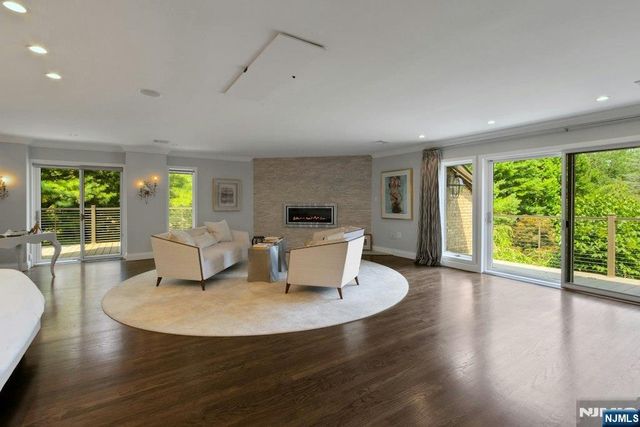 59 Jackson Drive, Alpine, NJ 07620
