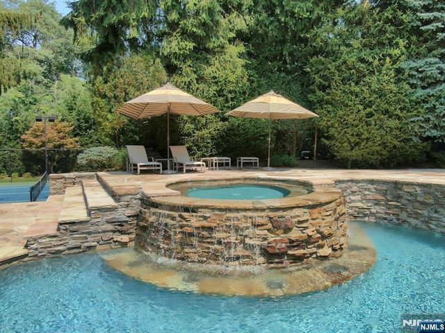 59 Jackson Drive, Alpine, NJ 07620