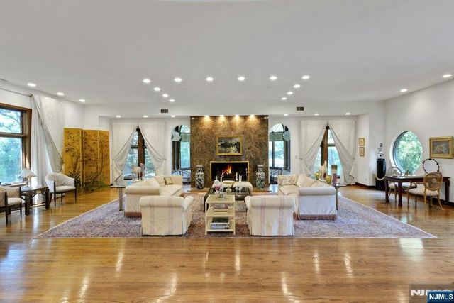 59 Jackson Drive, Alpine, NJ 07620