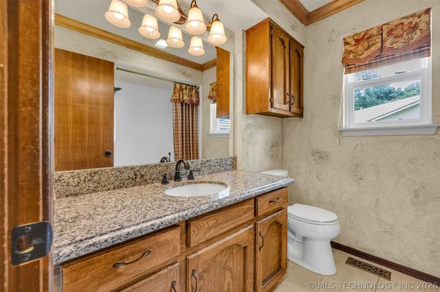 7729 S 69th East Avenue, Tulsa, OK 74133