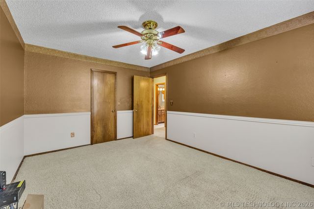 7729 S 69th East Avenue, Tulsa, OK 74133