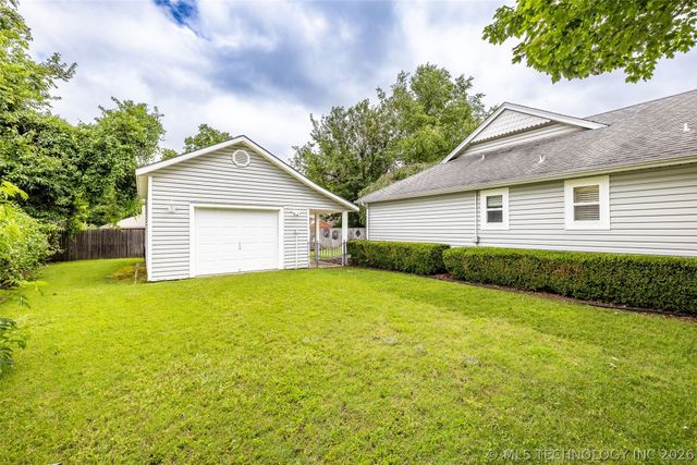 7729 S 69th East Avenue, Tulsa, OK 74133