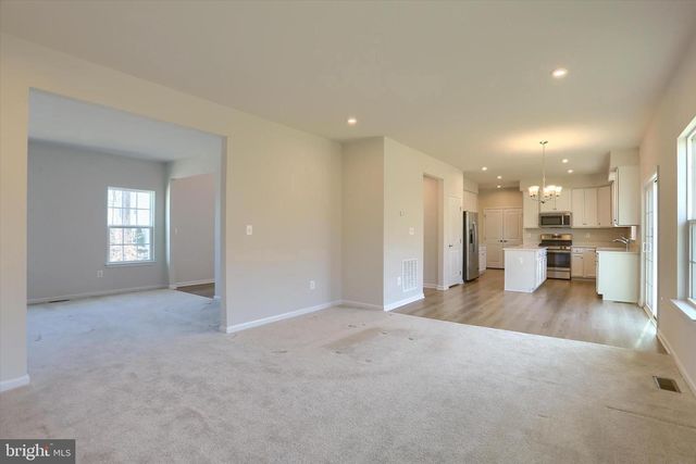 562 MONOCACY TRL, Spring Grove, PA 17362