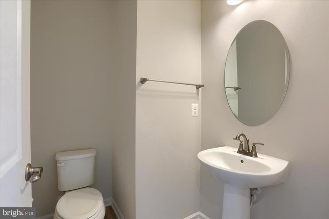 562 MONOCACY TRL, Spring Grove, PA 17362