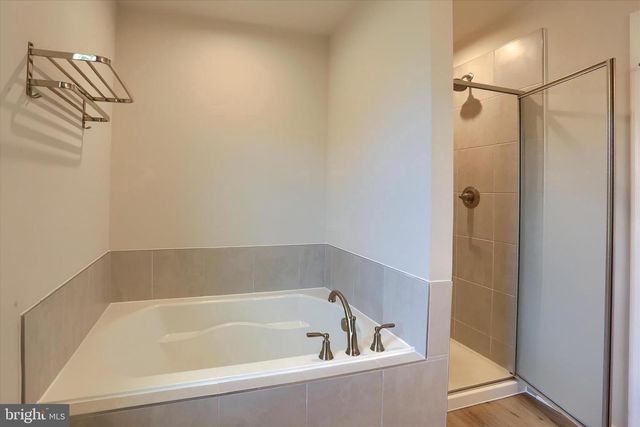 562 MONOCACY TRL, Spring Grove, PA 17362