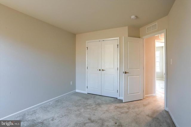 562 MONOCACY TRL, Spring Grove, PA 17362