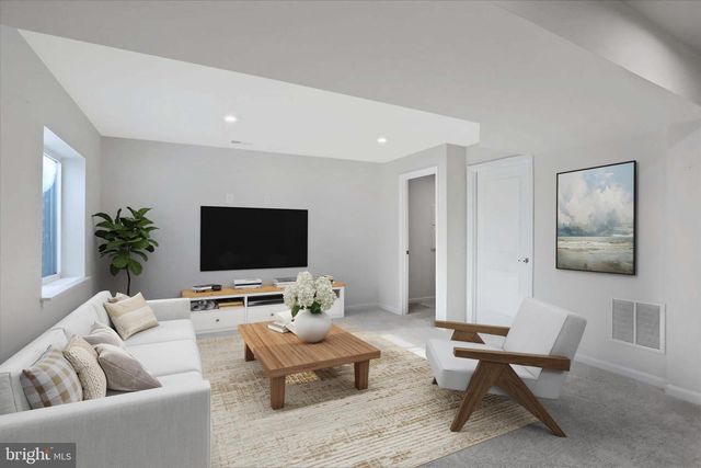 562 MONOCACY TRL, Spring Grove, PA 17362