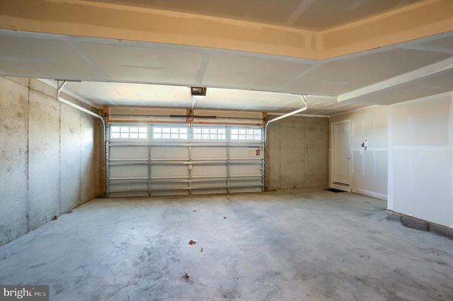 562 MONOCACY TRL, Spring Grove, PA 17362