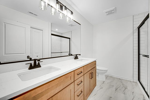 2316 Redwood Lane, Chesterton, IN 46304