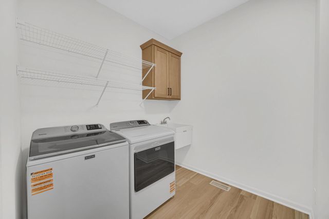 2316 Redwood Lane, Chesterton, IN 46304