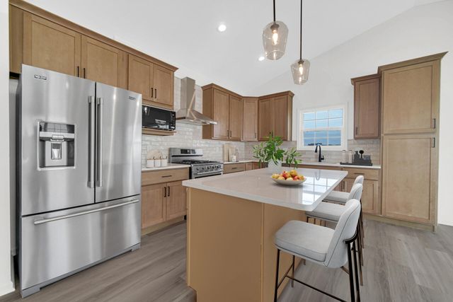 2316 Redwood Lane, Chesterton, IN 46304