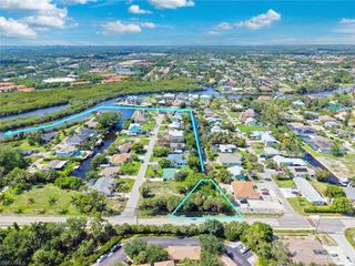 9101 Pennsylvania AVE, Bonita Springs, FL 34135