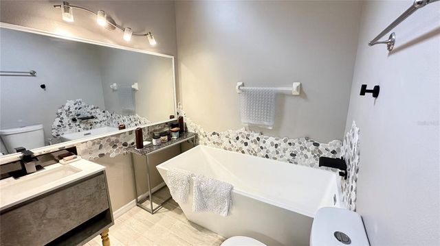 790 PINE SHORES CIRCLE, New Smyrna Beach, FL 32168