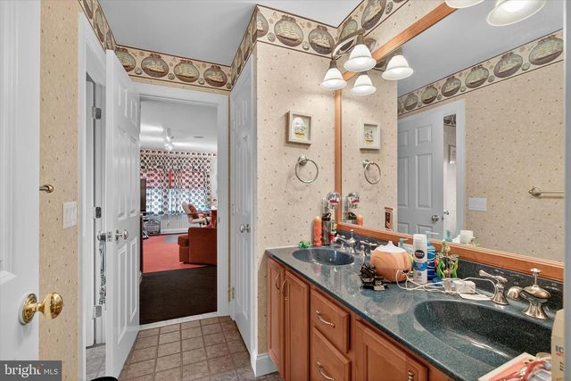 7 WOODS, Wyomissing, PA 19610