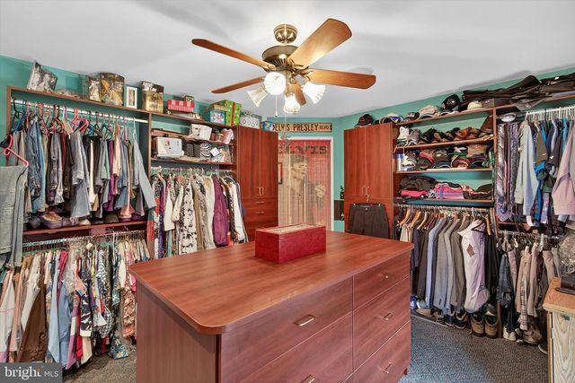 7 WOODS, Wyomissing, PA 19610