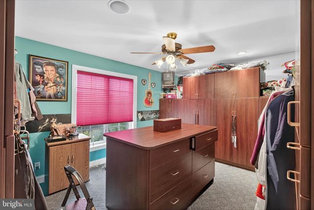 7 WOODS, Wyomissing, PA 19610