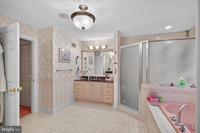 7 WOODS, Wyomissing, PA 19610