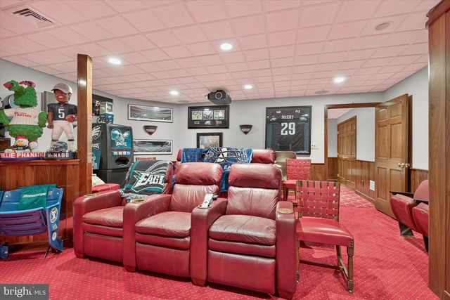 7 WOODS, Wyomissing, PA 19610