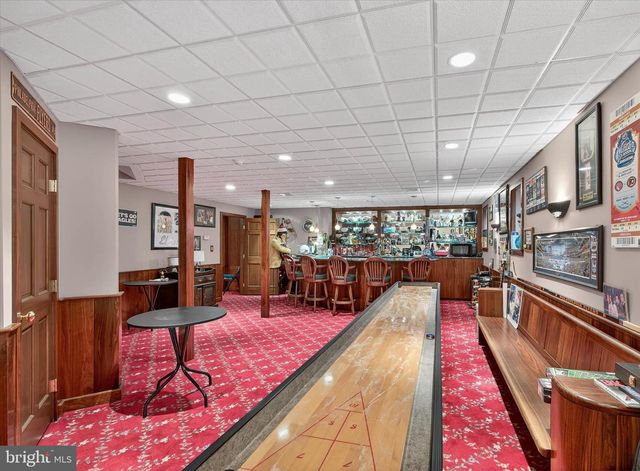 7 WOODS, Wyomissing, PA 19610