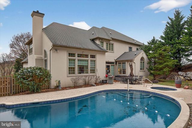 7 WOODS, Wyomissing, PA 19610