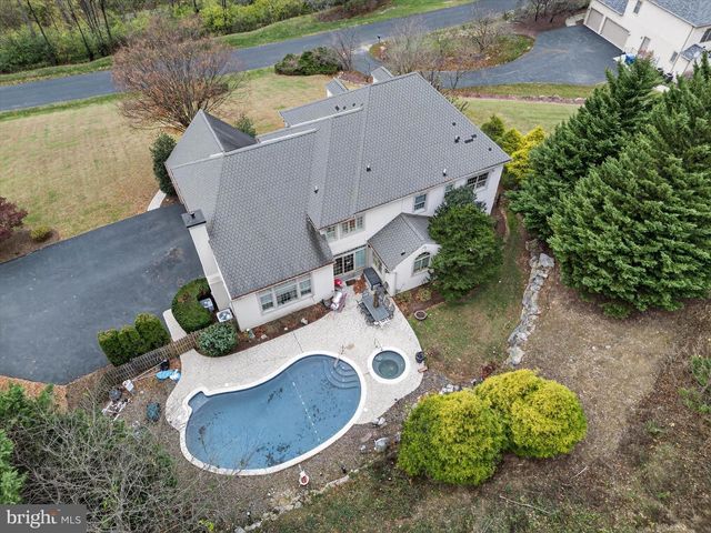 7 WOODS, Wyomissing, PA 19610