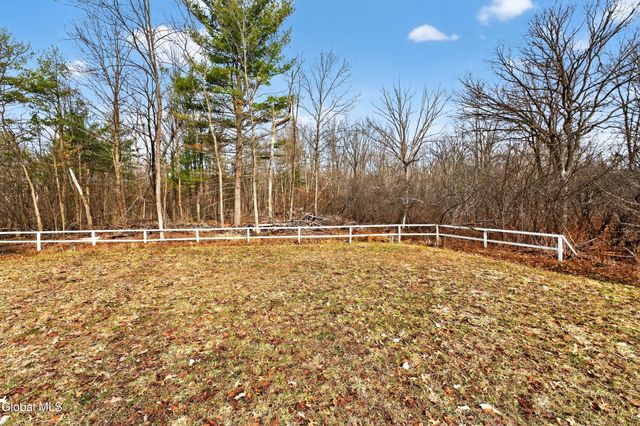57 Spring Road, Glenville, NY 12302