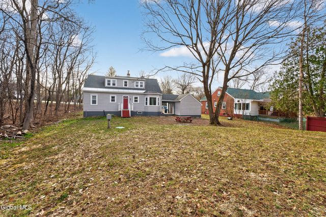 57 Spring Road, Glenville, NY 12302