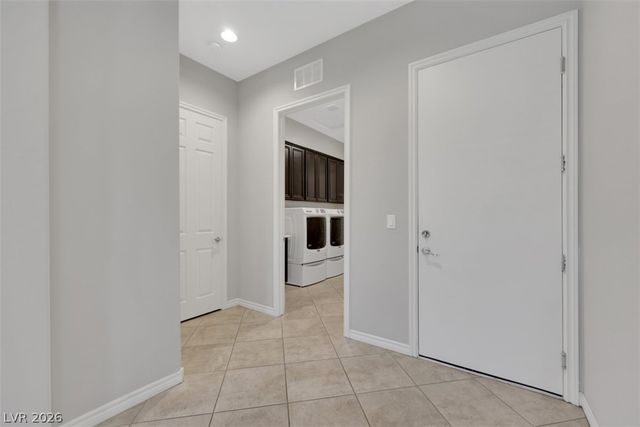 492 Heritage Bridge Avenue, Henderson, NV 89011