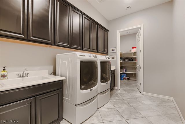 492 Heritage Bridge Avenue, Henderson, NV 89011