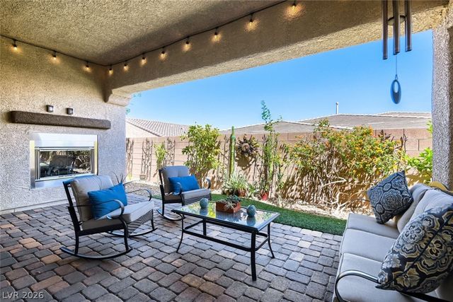 492 Heritage Bridge Avenue, Henderson, NV 89011