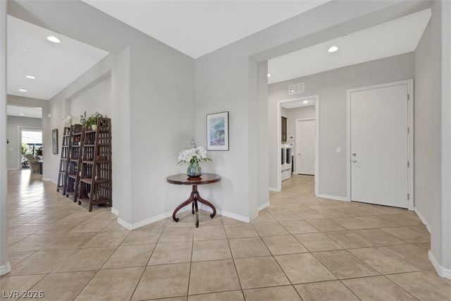 492 Heritage Bridge Avenue, Henderson, NV 89011
