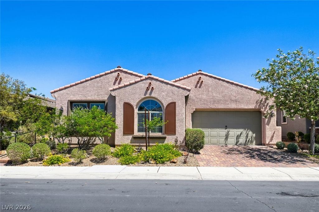 492 Heritage Bridge Avenue, Henderson, NV 89011