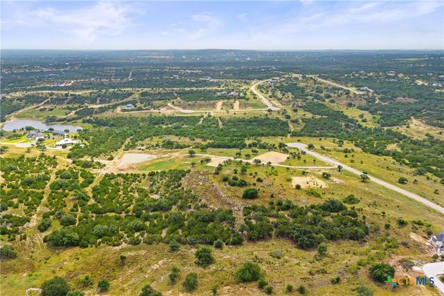 195 Lilly Belle Way, Johnson City, TX 78636