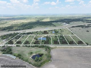 789 County Road 3363, Mount Calm, TX 76673