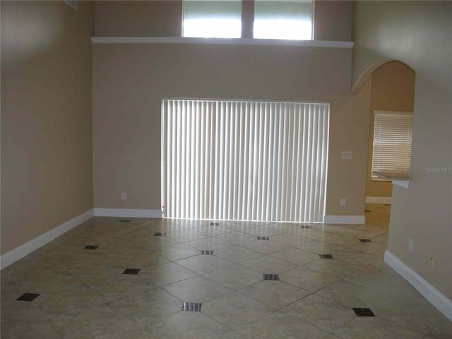 6828 LUCCA STREET, Orlando, FL 32819