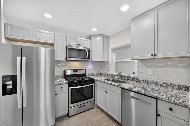 10004 N 25TH STREET, Tampa, FL 33612