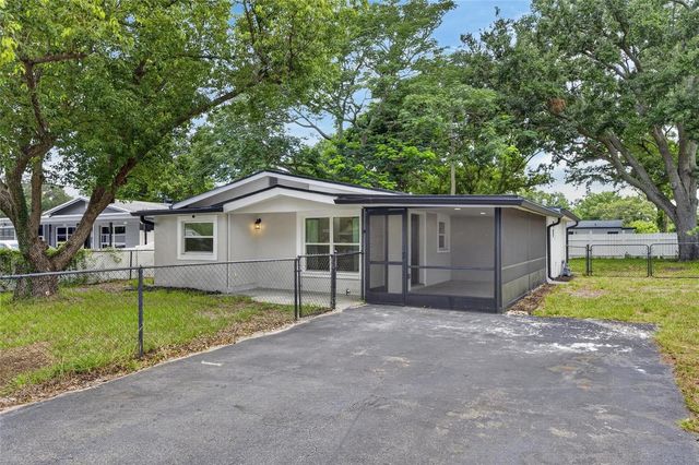 10004 N 25TH STREET, Tampa, FL 33612