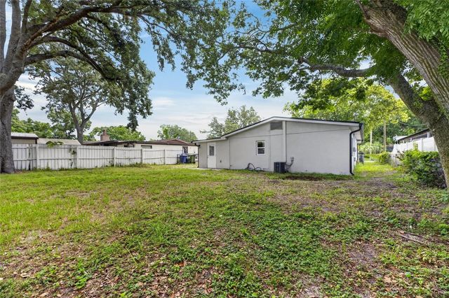 10004 N 25TH STREET, Tampa, FL 33612