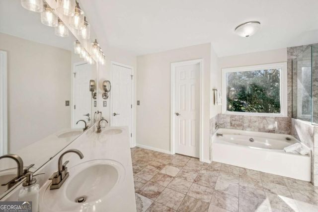 3401 Longfield Drive, Snellville, GA 30039